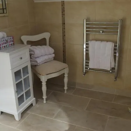 Bed & Breakfast Athgarvan B&B *